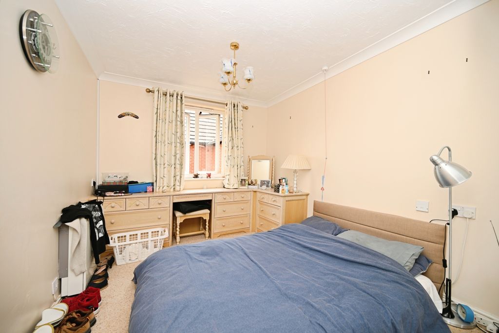 Property photo 3 of 14