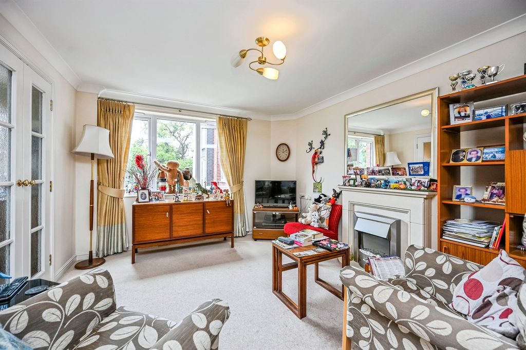 Property photo 3 of 13
