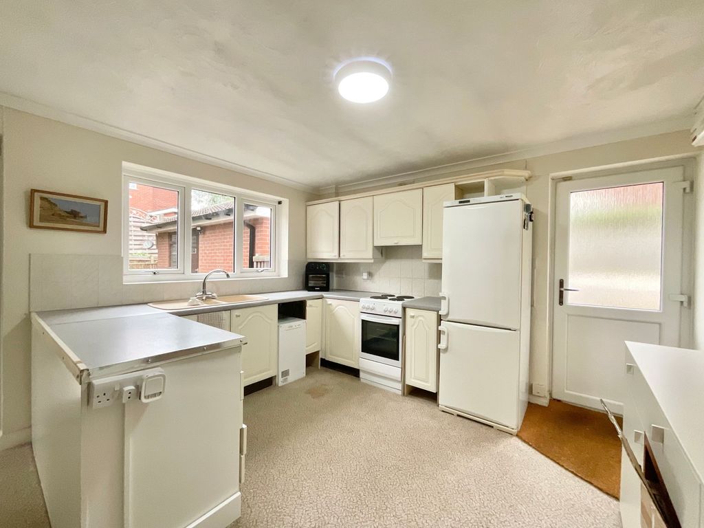 Property photo 2 of 15