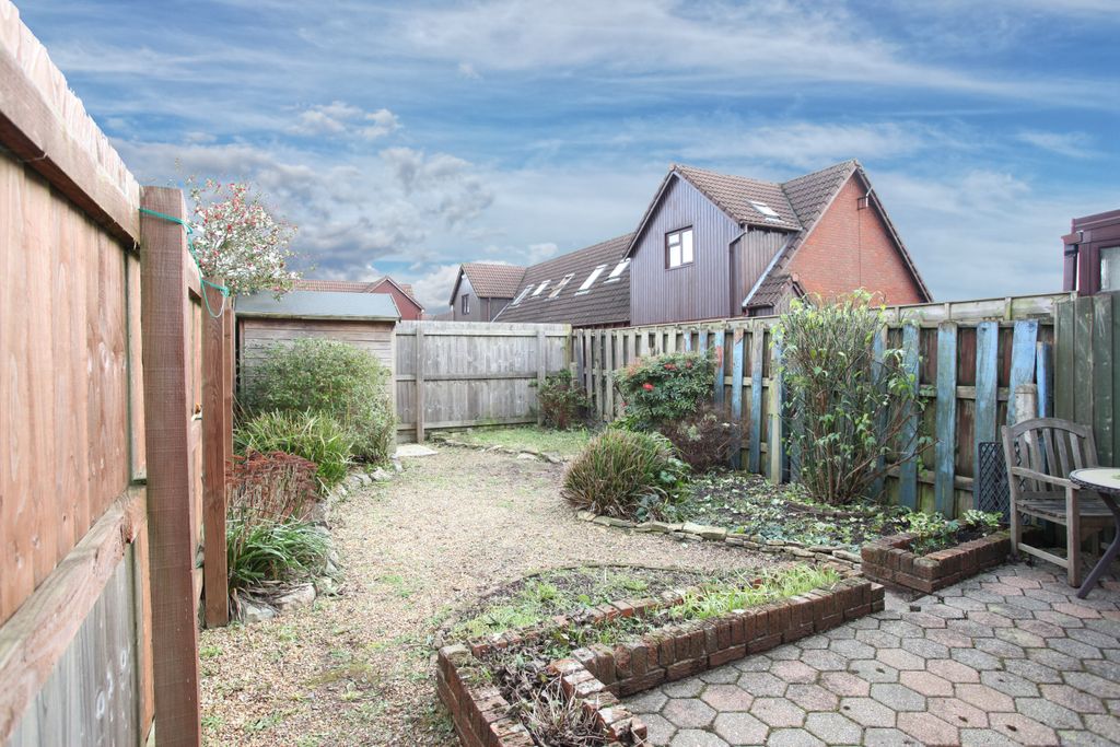 Property photo 3 of 25 Img_4692