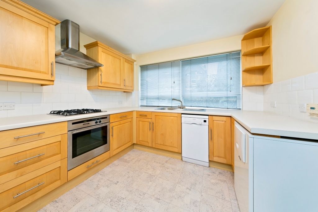 Property photo 3 of 6