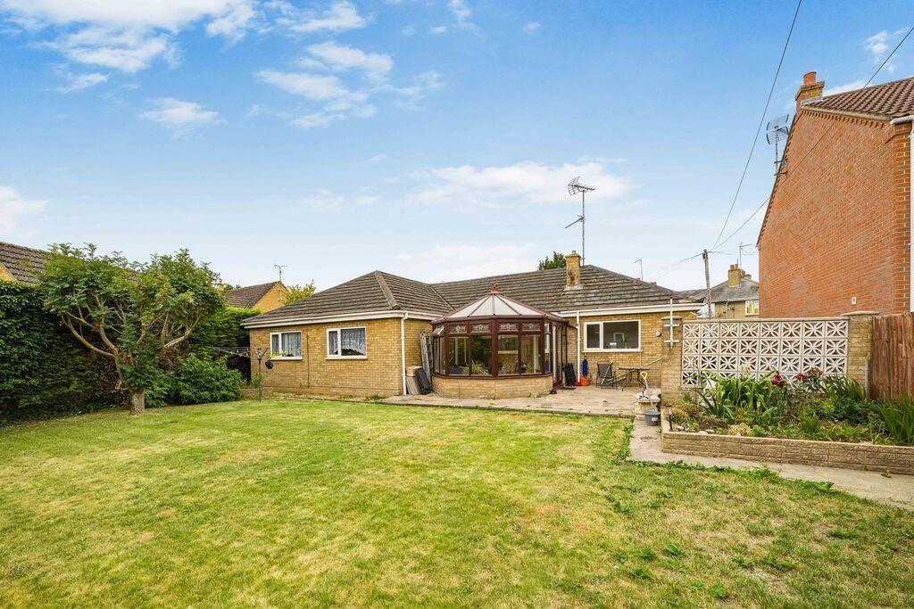 Property photo 2 of 19