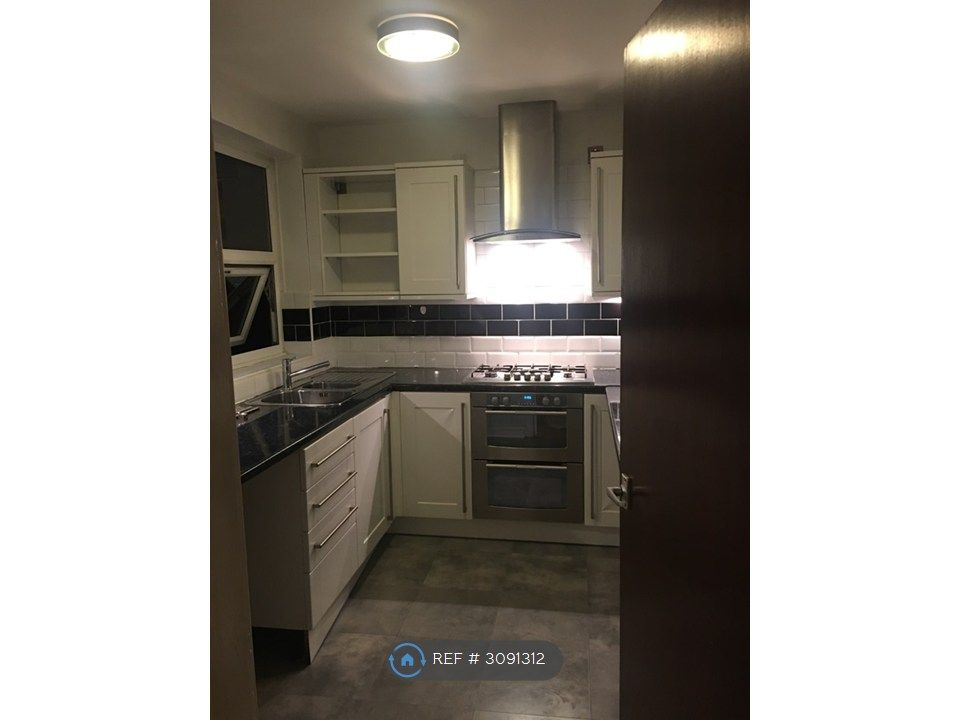 Property photo 1 of 15 Kitchen