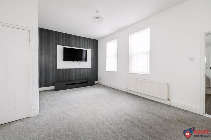 Property photo 1 of 7 Photo 2