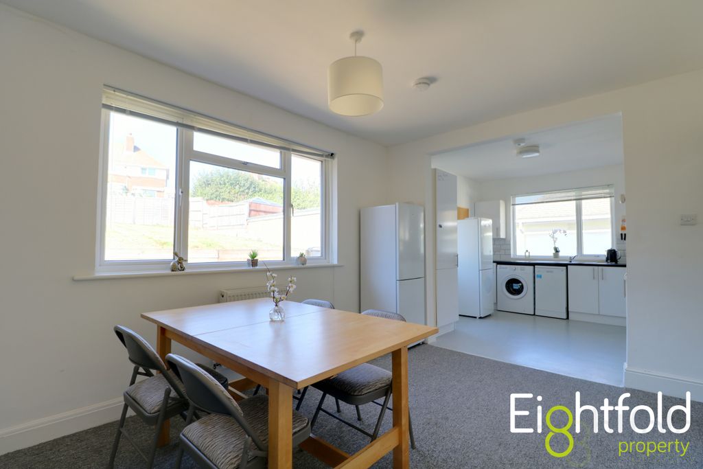 Property photo 1 of 24 Image