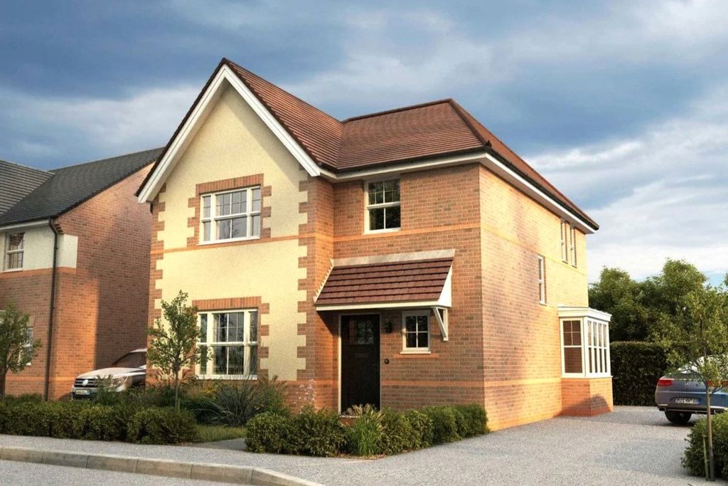 Property photo 2 of 11 External