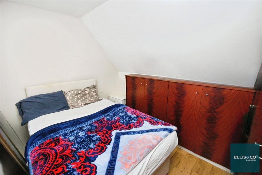 Property photo 3 of 5 Picture No. 09