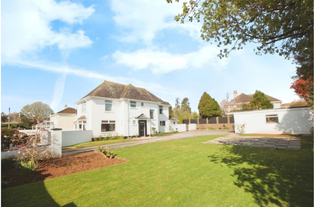 Property photo 1 of 37