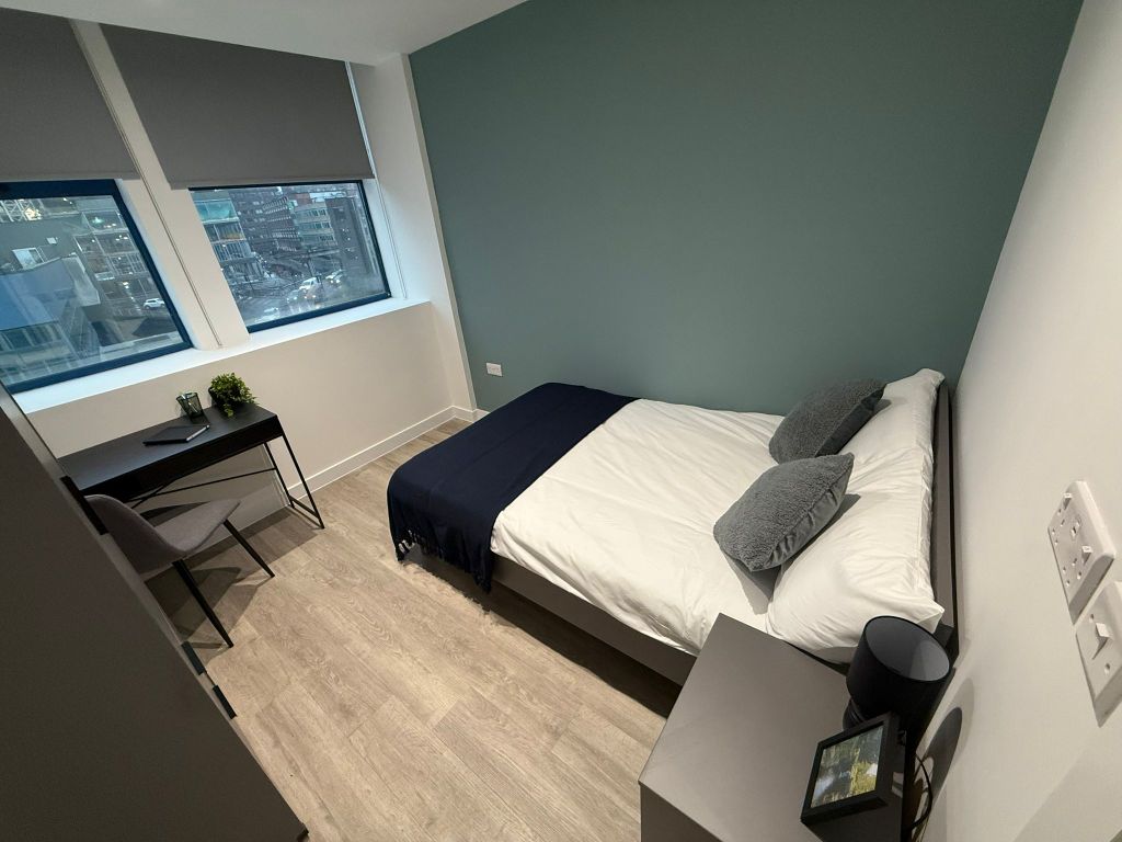 Property photo 3 of 7