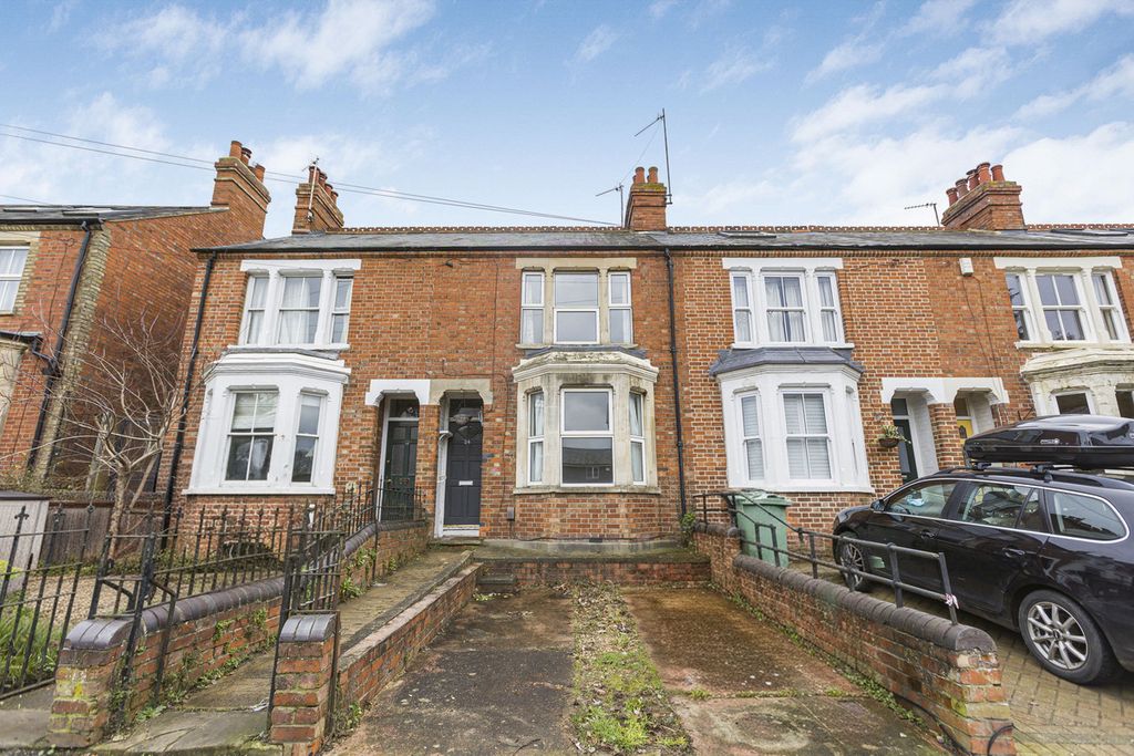 Property photo 1 of 20