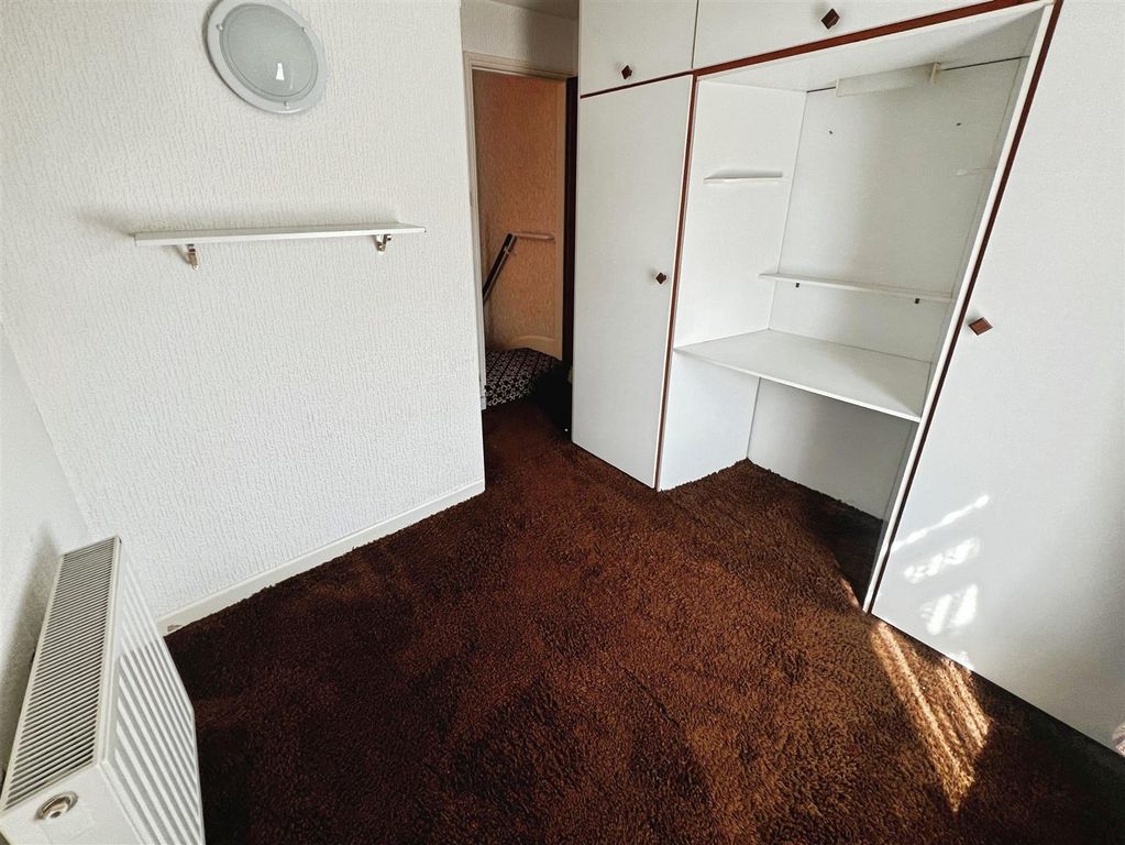 Property photo 3 of 13 Bedroom 3