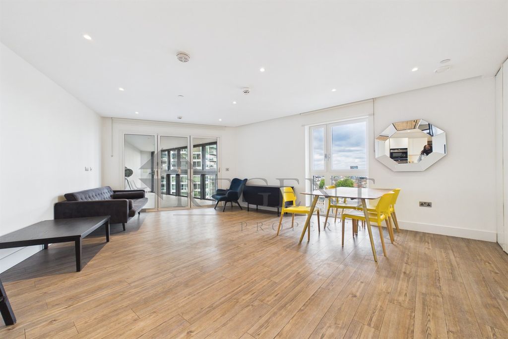 Property photo 1 of 19 (Main)