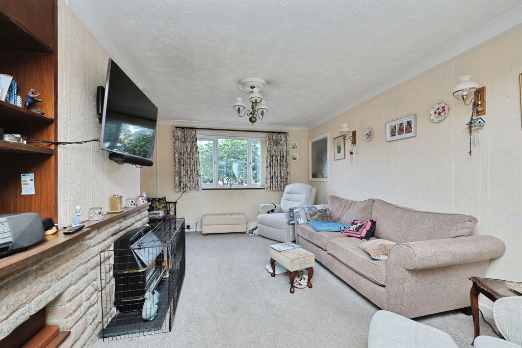 Property photo 3 of 15
