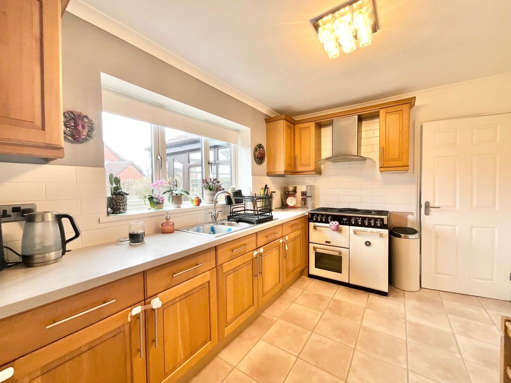 Property photo 3 of 30