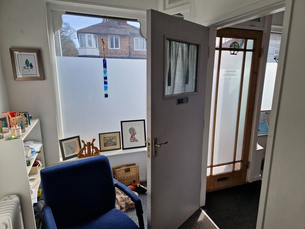 Property photo 3 of 5