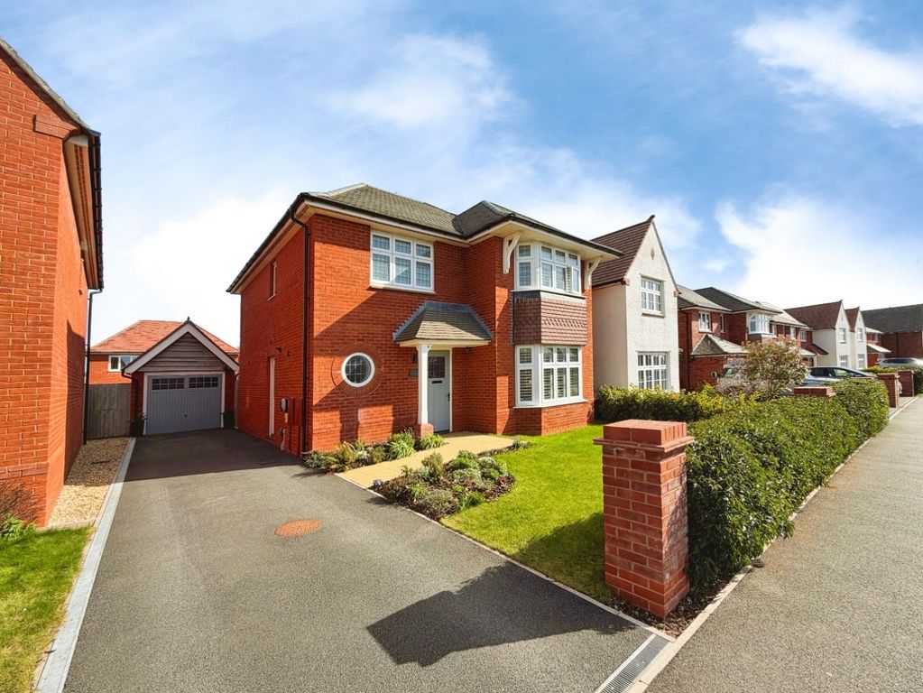 Property photo 1 of 61 A2d97Ae9--4232-9E66-4386217Edcc9-24192-0000095133F