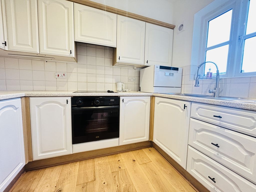 Property photo 3 of 12 Img_6624