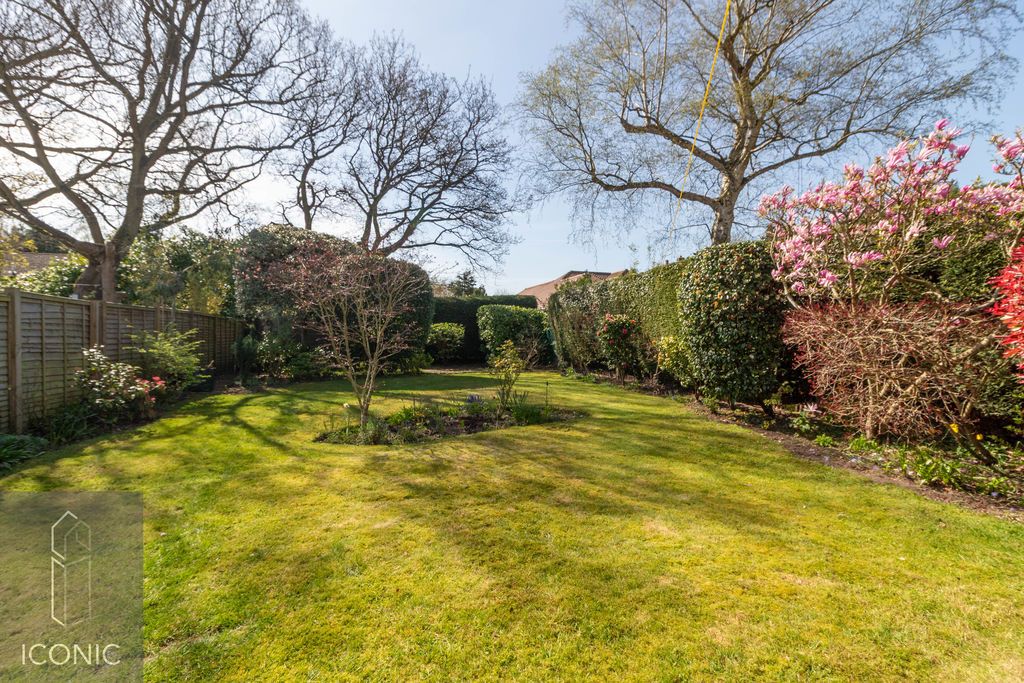 Property photo 2 of 15 Photo 2