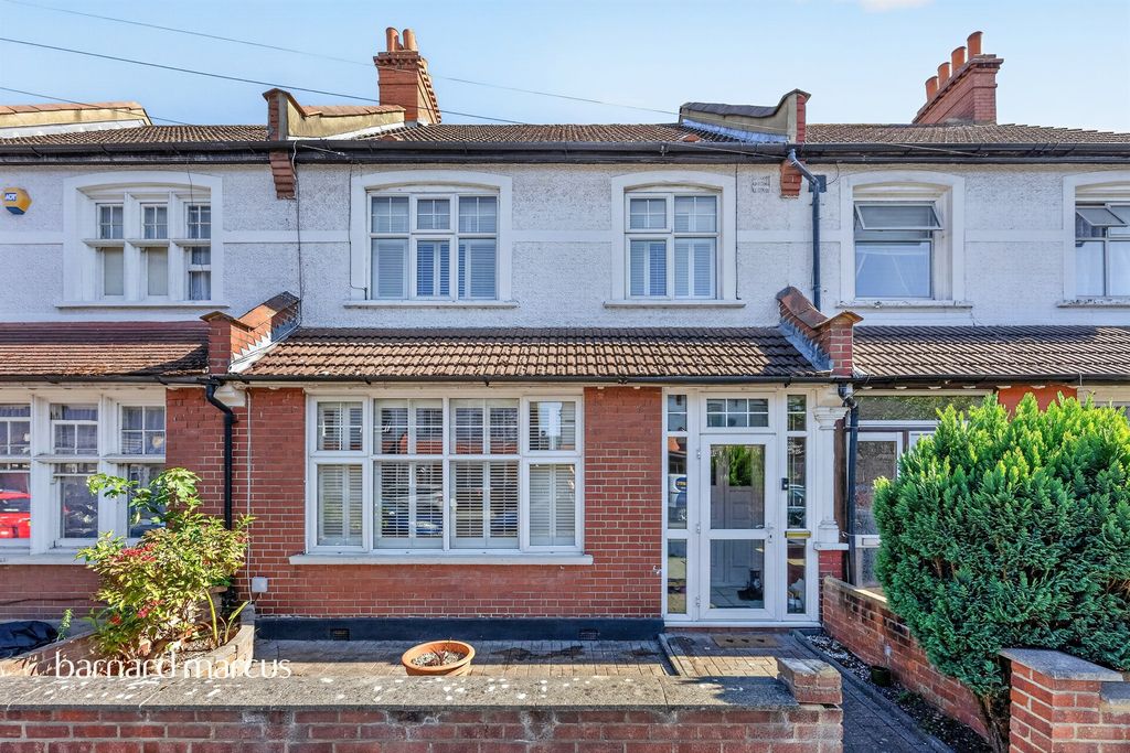 Property photo 1 of 14