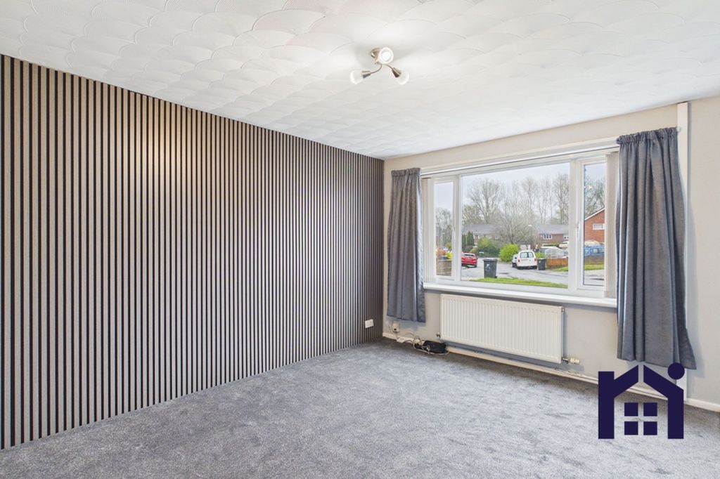 Property photo 2 of 20 Lounge