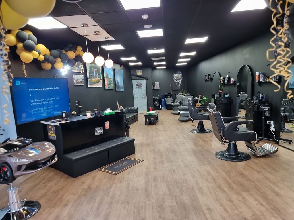 Property photo 2 of 6