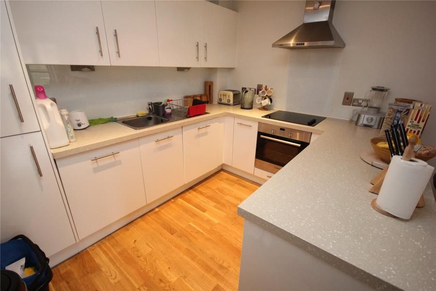 Property photo 3 of 6