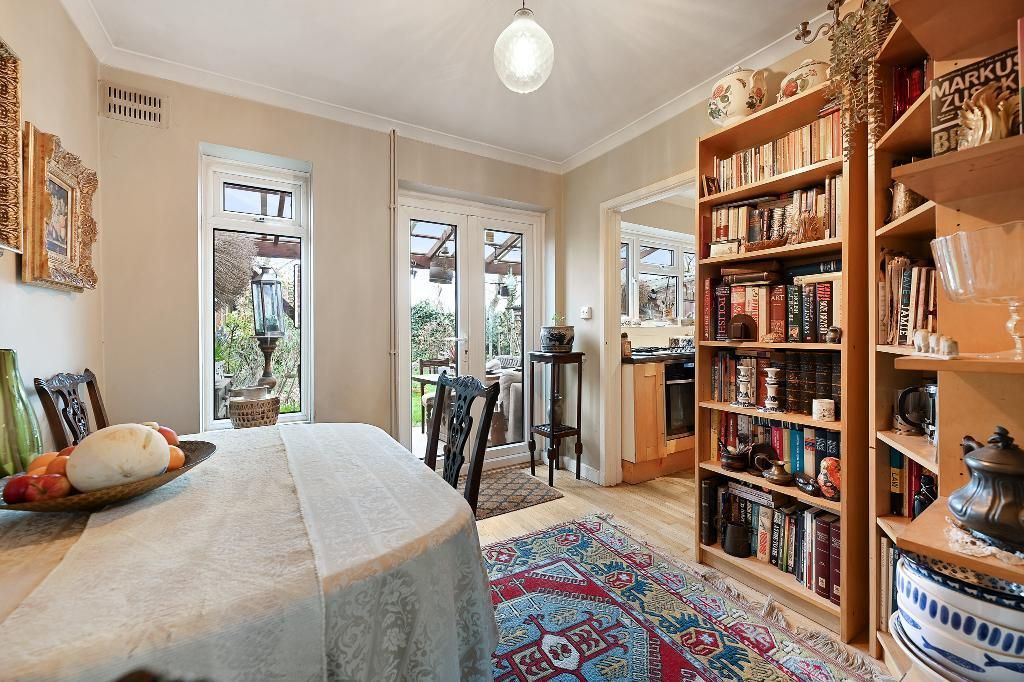 Property photo 2 of 12 Photo 2