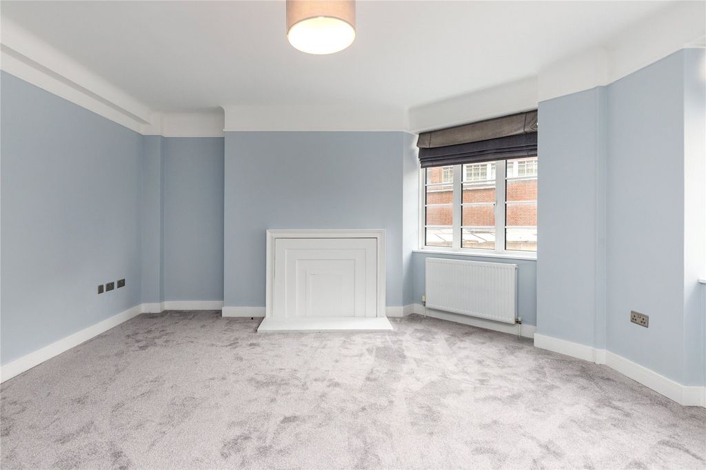 Property photo 3 of 7 Picture No. 05