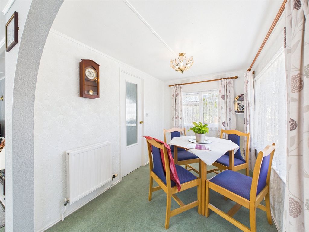 Property photo 3 of 12 Picture No. 06