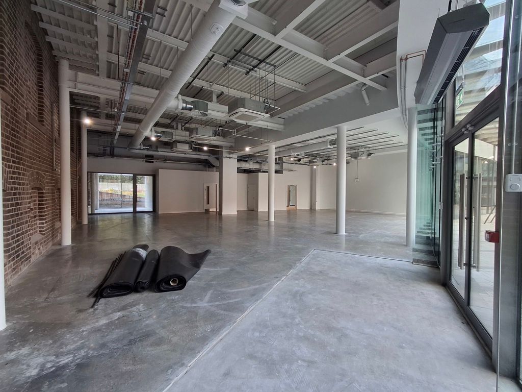 Property photo 2 of 19 Photo 12