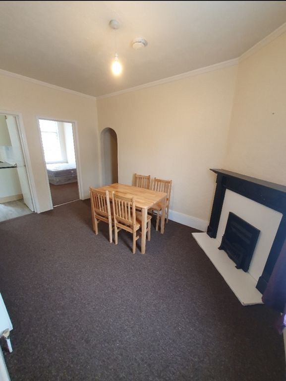 Property photo 3 of 8