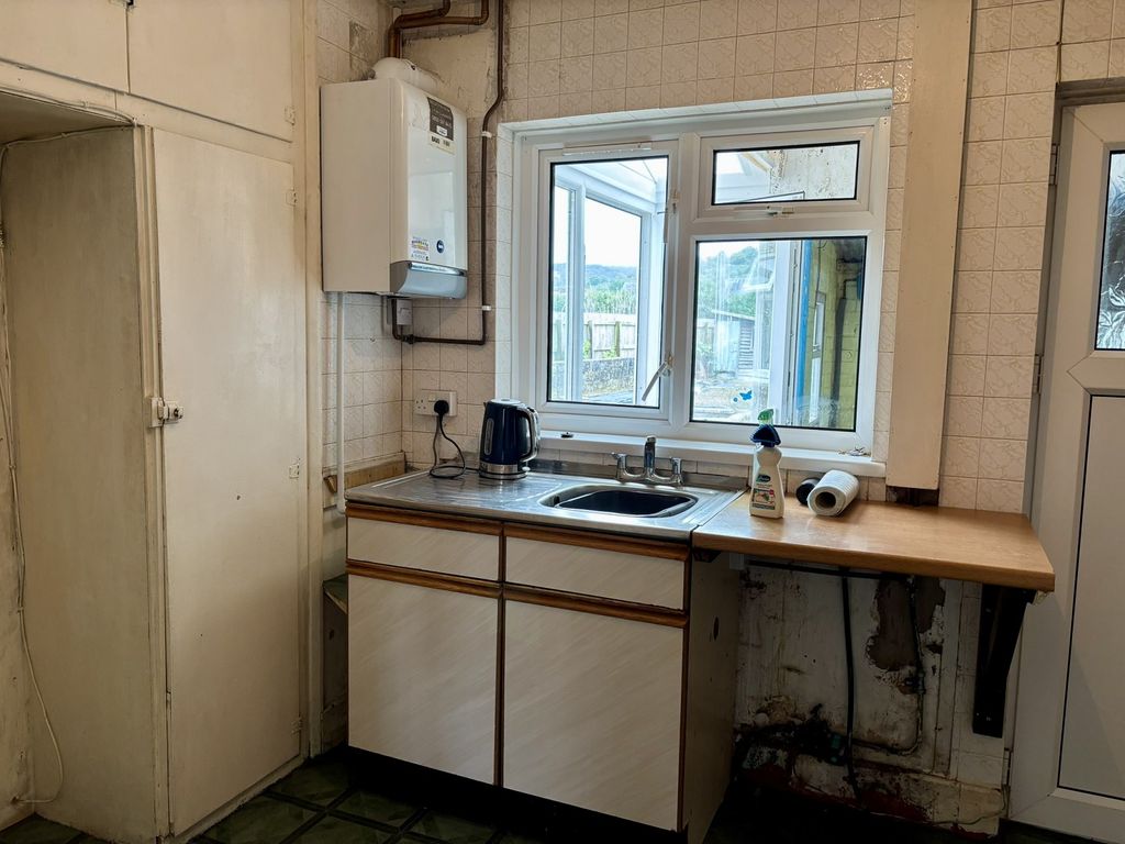 Property photo 3 of 14 Not Specified