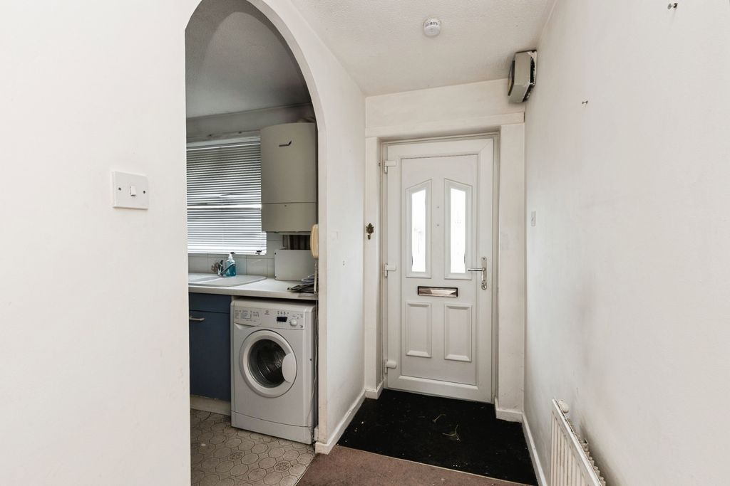 Property photo 2 of 17 Pbox-Img.Jpg