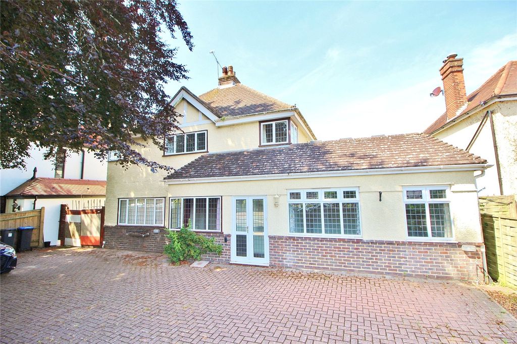 Property photo 1 of 20 Picture No. 24