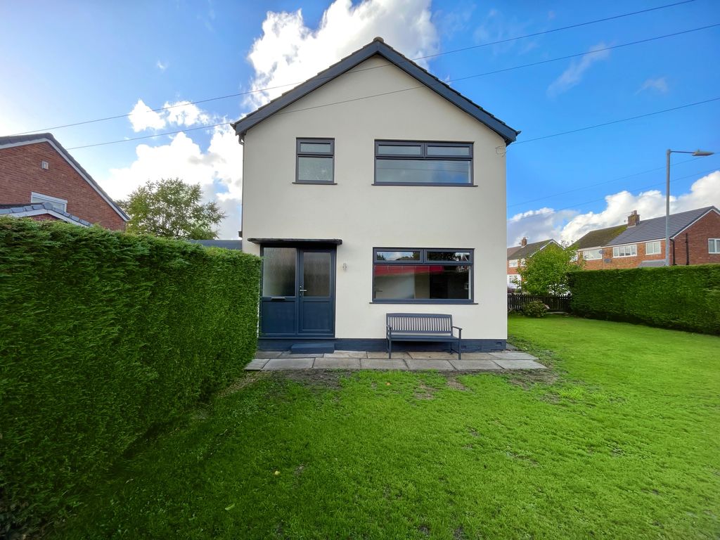 Property photo 2 of 9