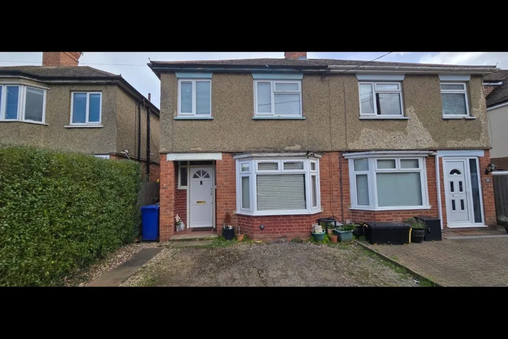 Property photo 2 of 7