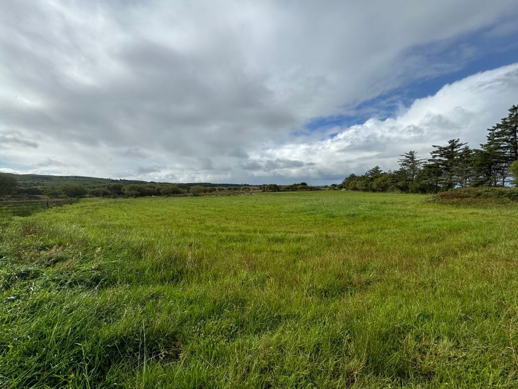 Property photo 2 of 48