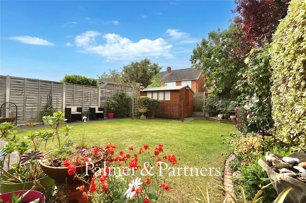 Property photo 3 of 31 Picture No. 03