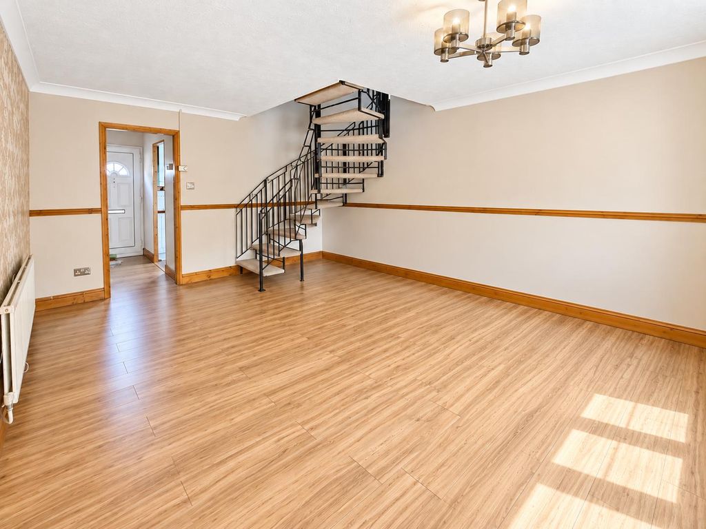 Property photo 2 of 21 Gallery