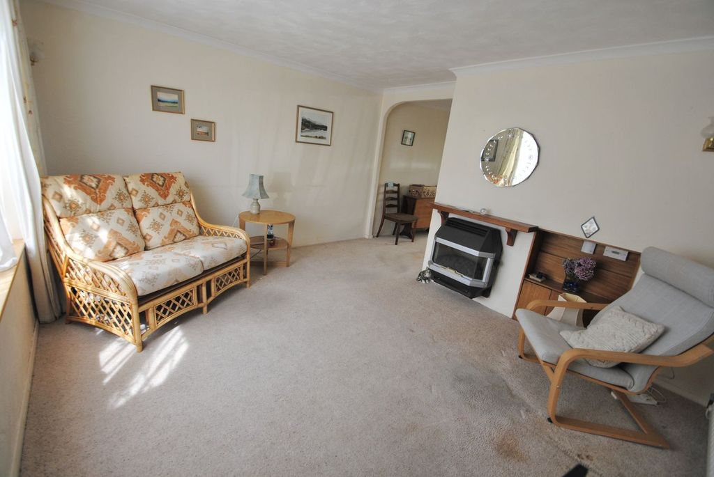 Property photo 3 of 20