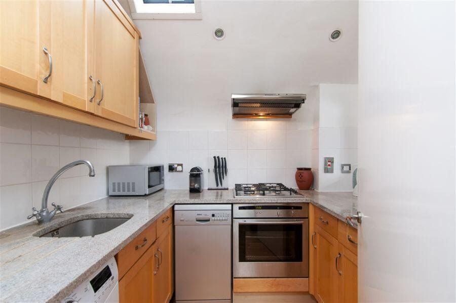 Property photo 2 of 5