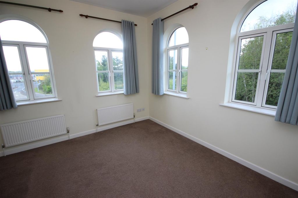 Property photo 3 of 8 Living Room 2.Jpg