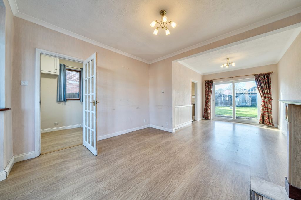 Property photo 3 of 21 Reception Room