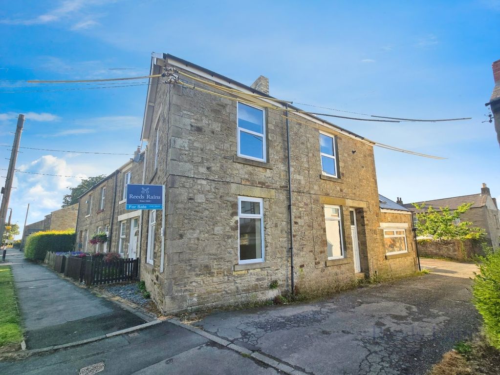 Property photo 1 of 16 Picture No. 13