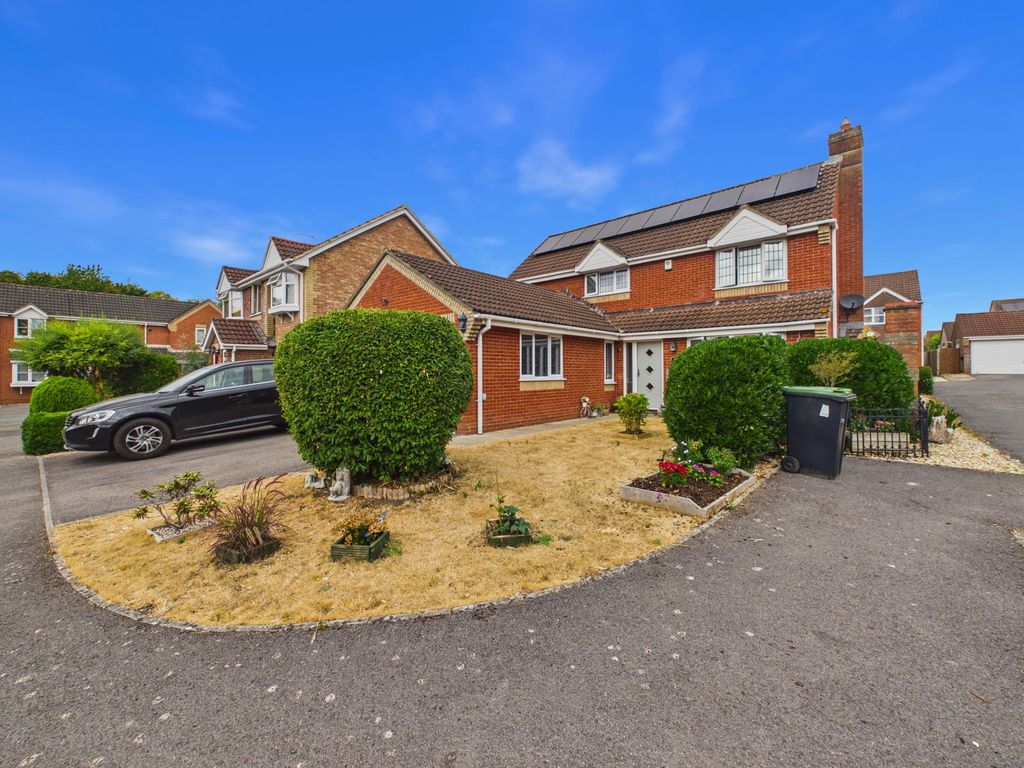 Property photo 1 of 21