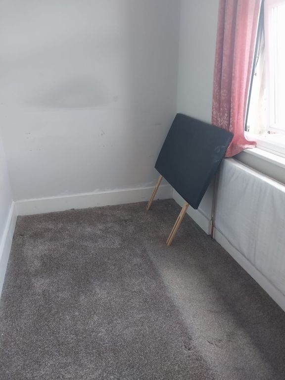 Property photo 2 of 3