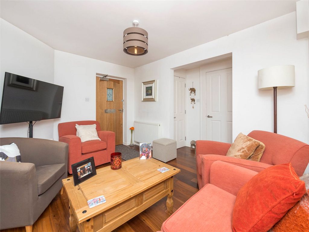 Property photo 2 of 17 Photo 2