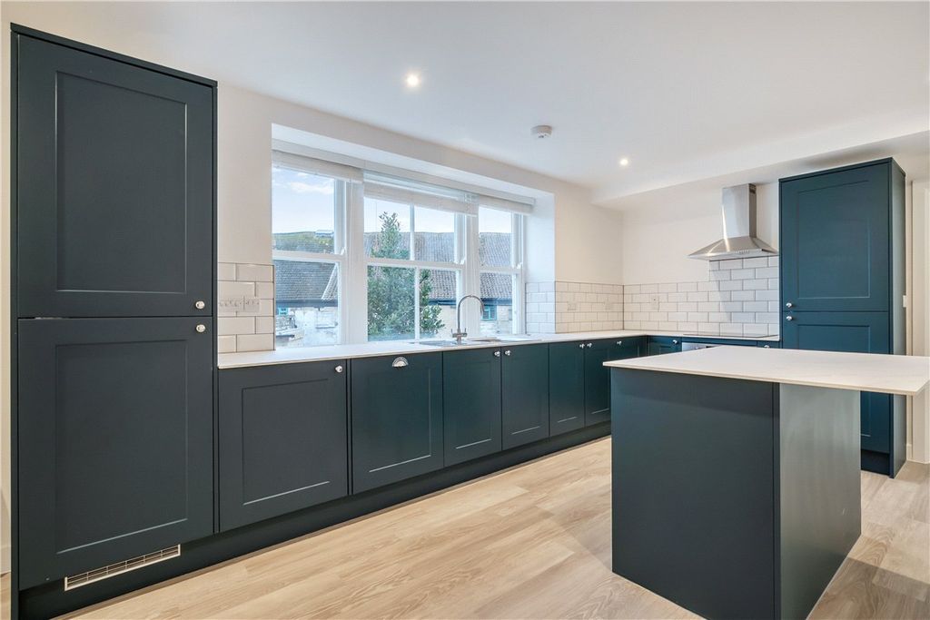 Property photo 3 of 8 Picture No. 04