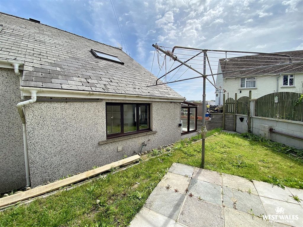 Additional image 18 of 4 bed end terrace house for saleGolden Hill Road, Pembroke SA71