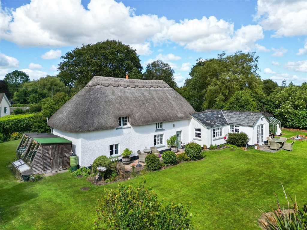 Property photo 1 of 34 Picture No. 27